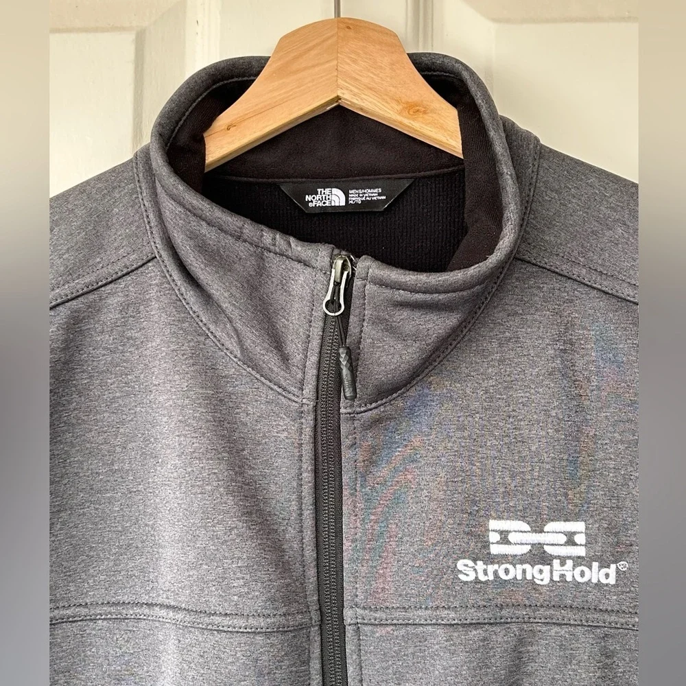 The North Face Men’s Gray Full Zip Vest Size XL‎